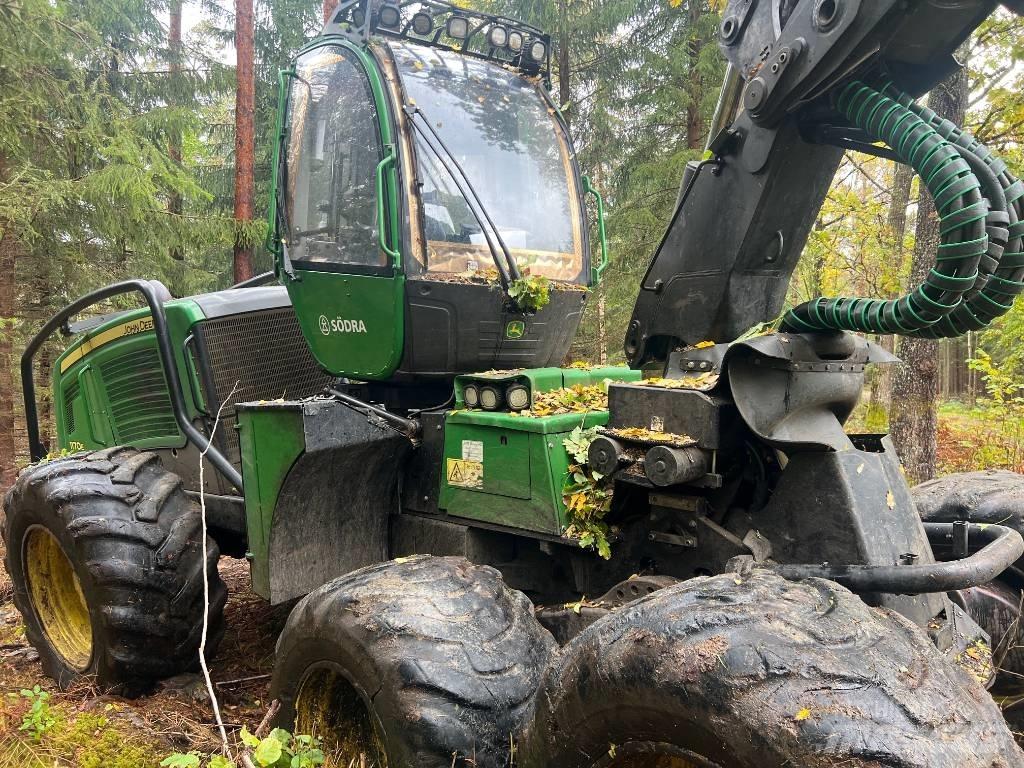 John Deere 1170 E Harvesters