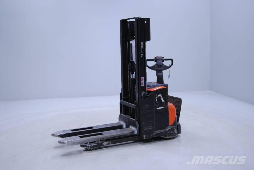 Toyota SWE140L Meeloop stapelaar