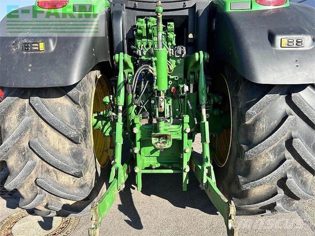 John Deere 6215r Tractoren