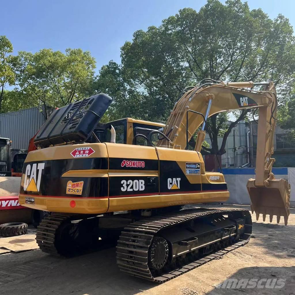 CAT 320 B Rupsgraafmachines