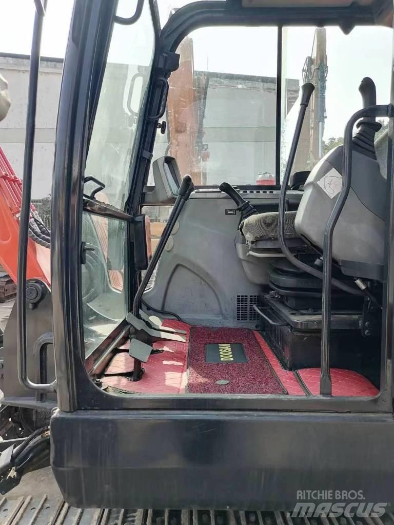Doosan DX 60 Rupsgraafmachines