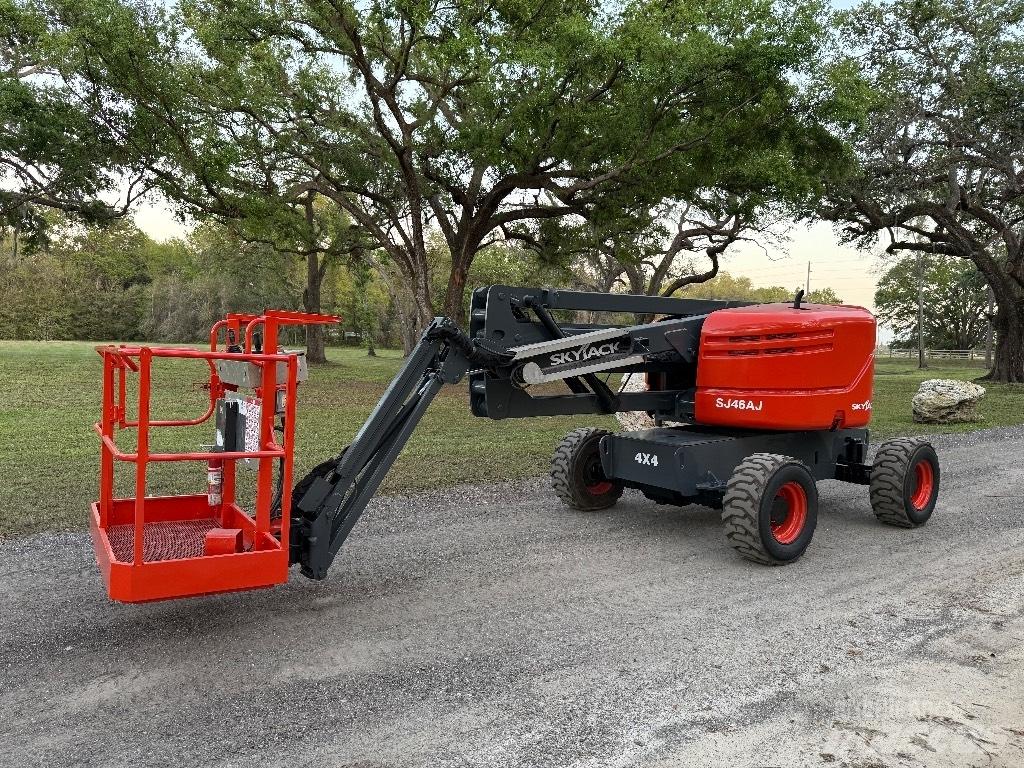 SkyJack SJ 46 AJ Knikarmhoogwerkers