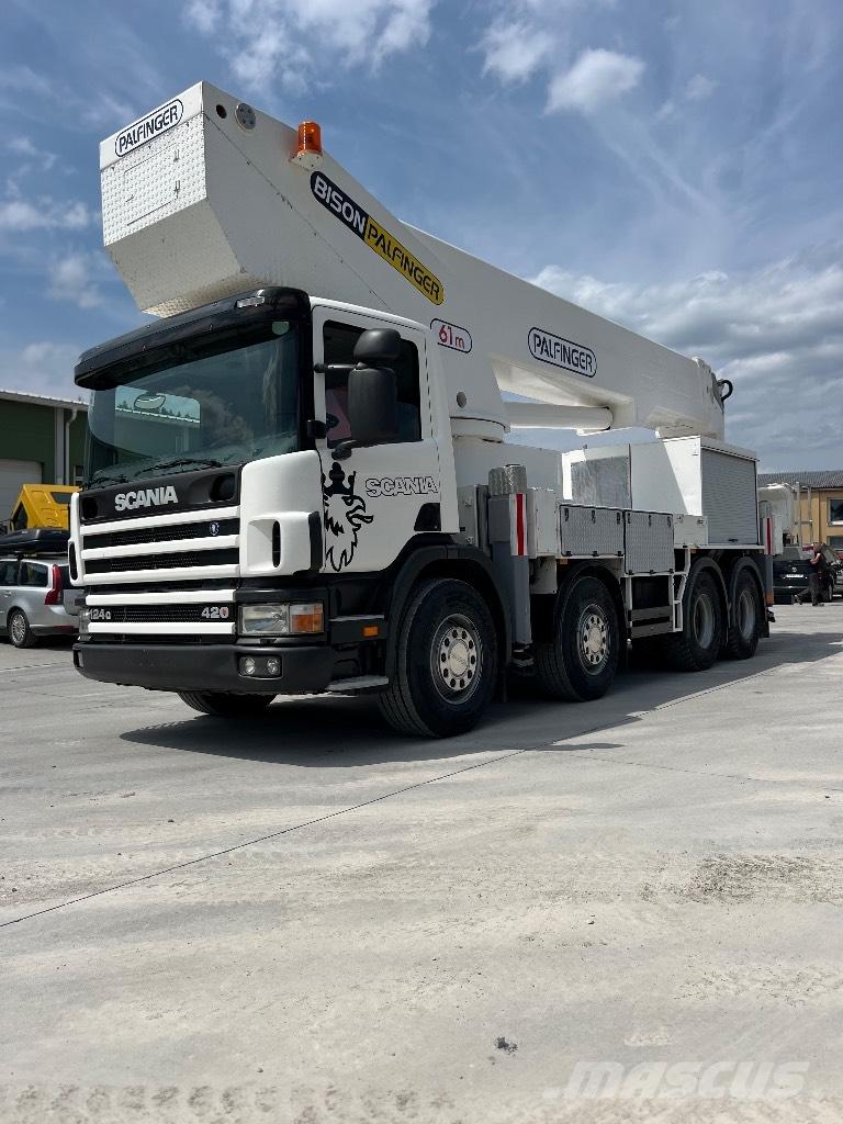Scania 124 G 420 Vlakke laadvloer met kraan