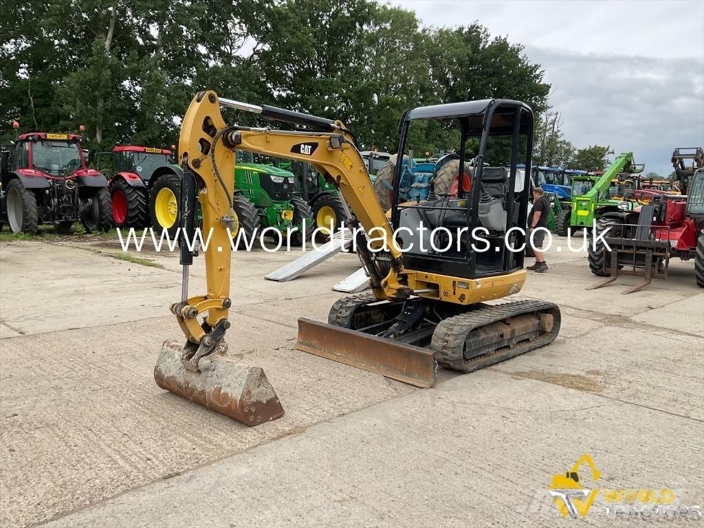 CAT 302.7 D CR Minigraafmachines < 7t