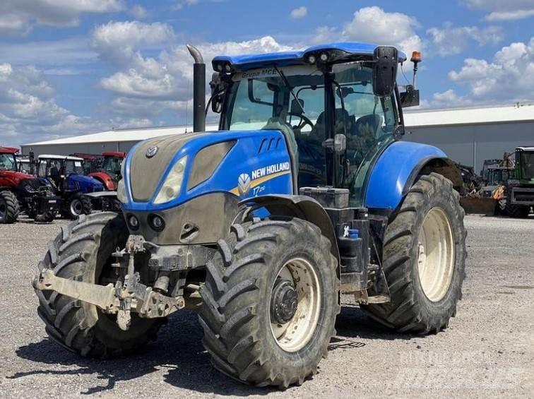 New Holland T7.210 Tractoren