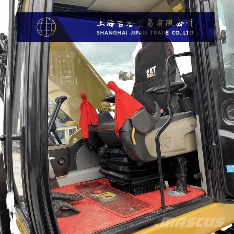 CAT 320 D Rupsgraafmachines
