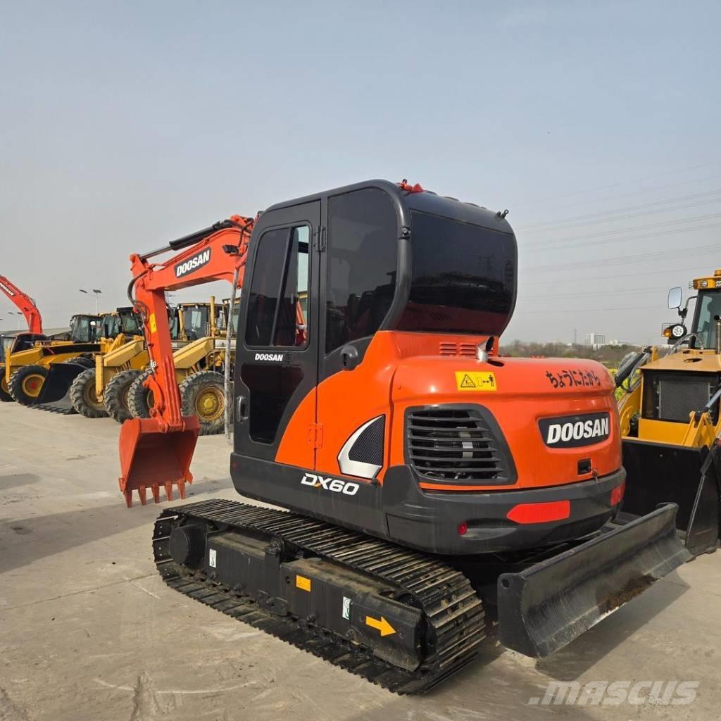 Doosan DX 60 Minigraafmachines < 7t