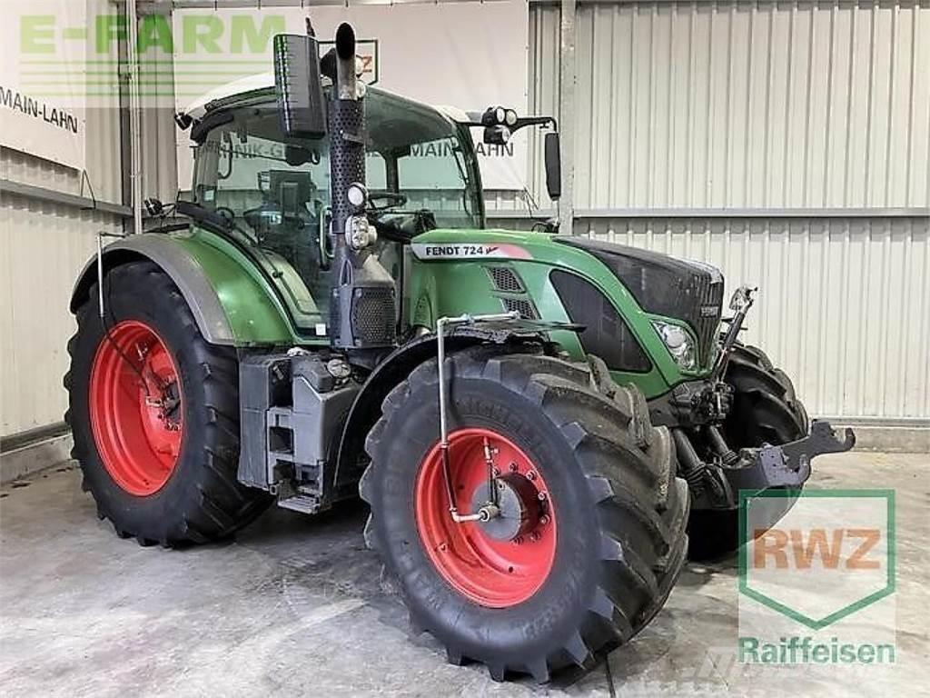 Fendt 724 vario Tractoren