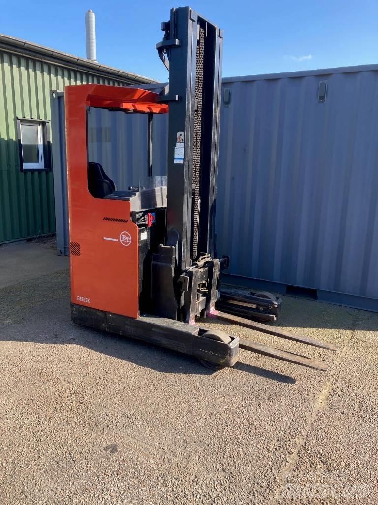 BT RR B 2 Reachtruck voor hoog niveau