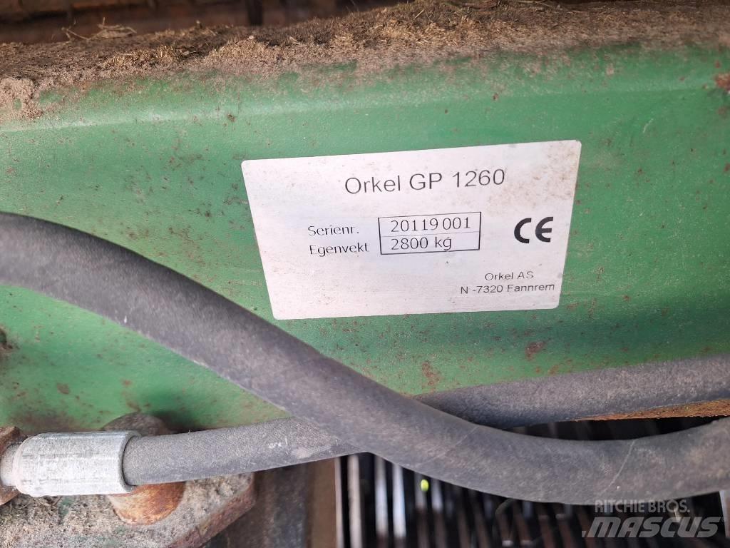 Agronic 1302 RR Ronde-balenpersen