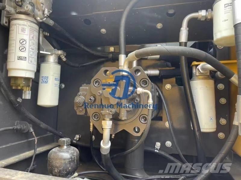 Volvo EC210 Rupsgraafmachines