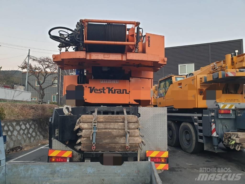 Demag AC 200 Kranen voor alle terreinen