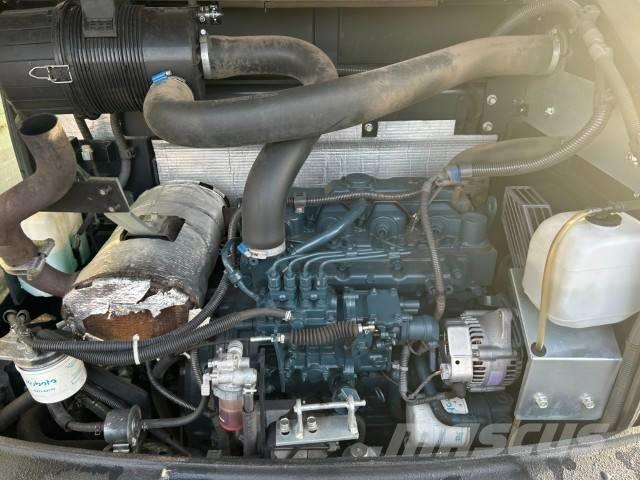 Kubota R 082 Wielladers