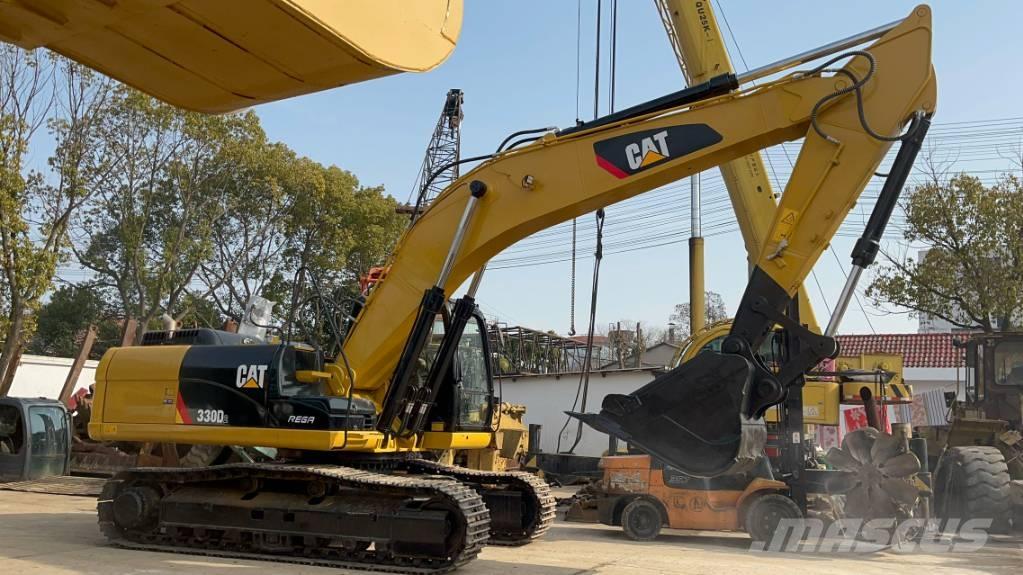 CAT 330 D Rupsgraafmachines
