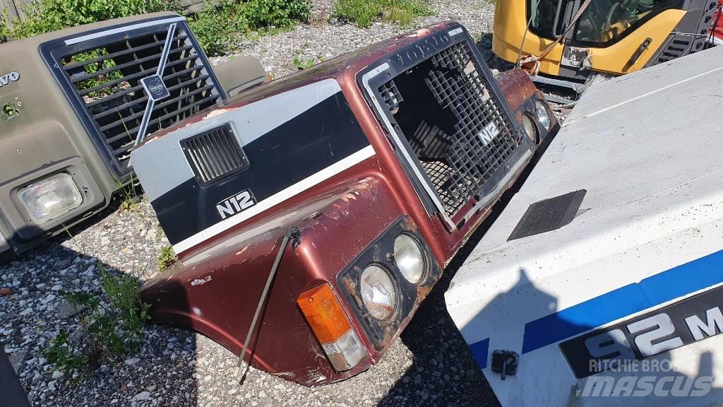 Volvo N7 - N12 HOOD Cabine en interieur