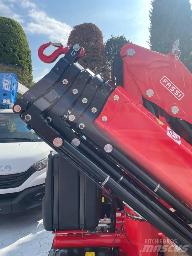 Fassi F195A.1.25 Laadkranen