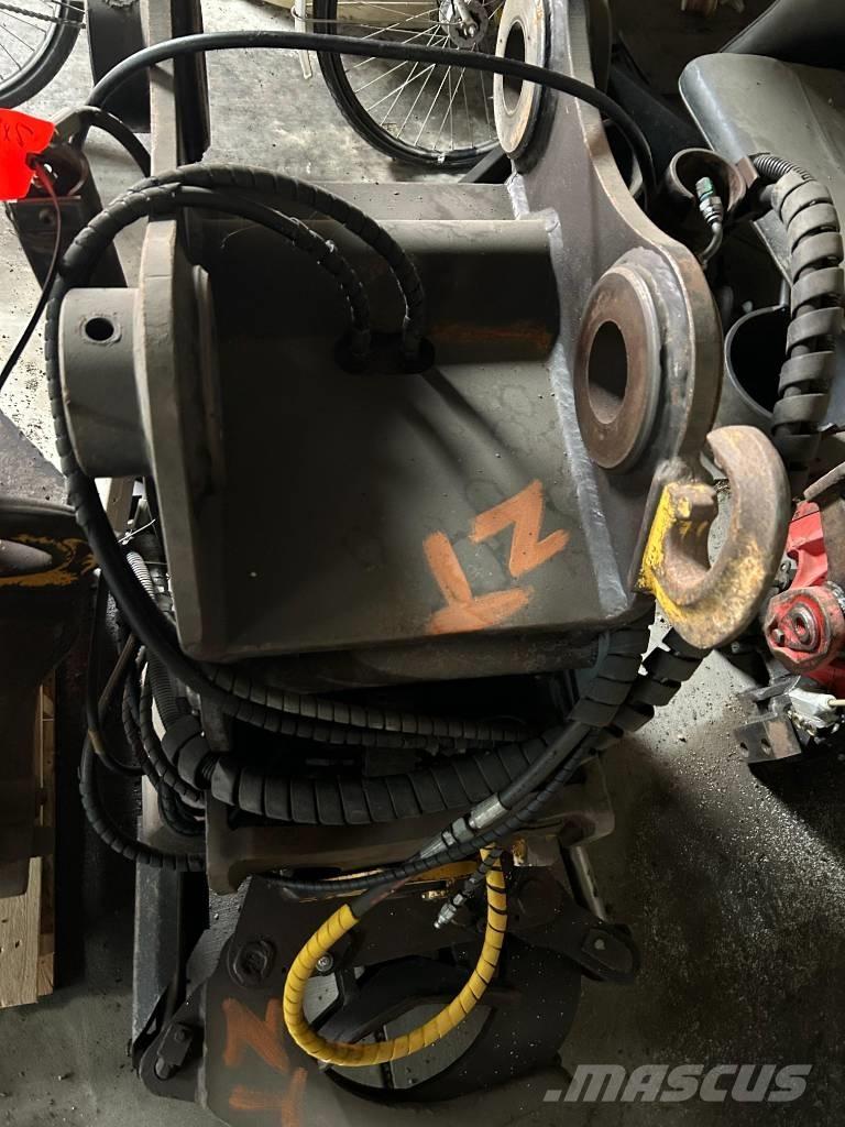 Engcon EC 214 Rotators