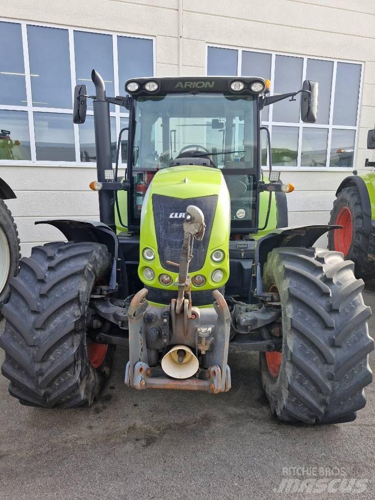 CLAAS Arion 640 Tractoren