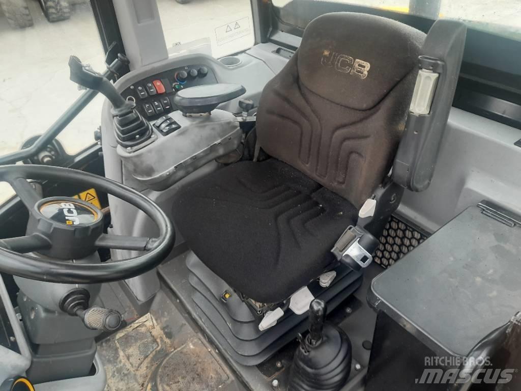 JCB TM 320 S Verreikers voor landbouw
