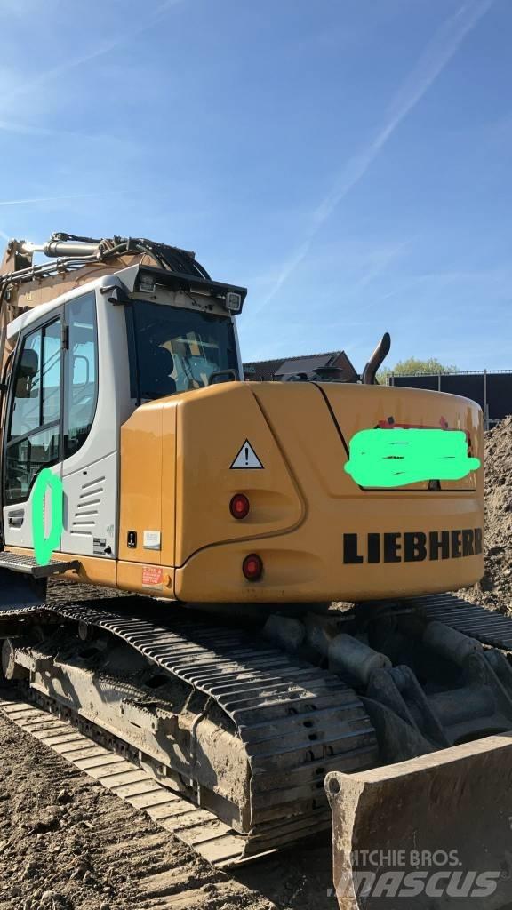 Liebherr R 914 Rupsgraafmachines