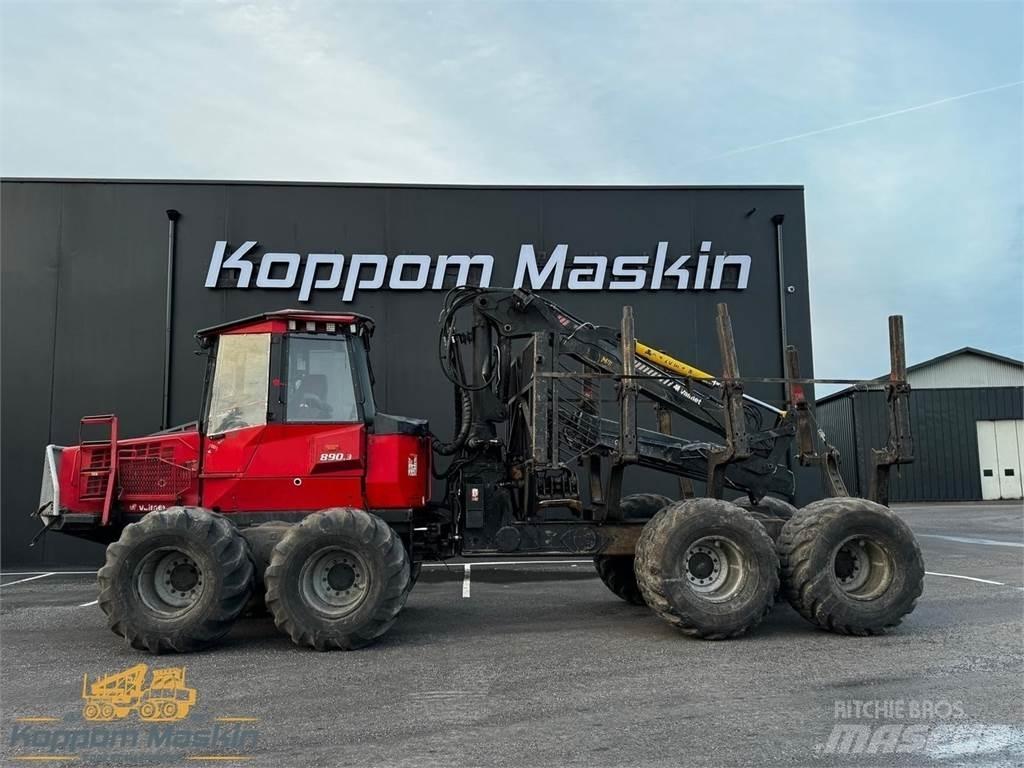 Valmet 890.3 Uitrijwagens