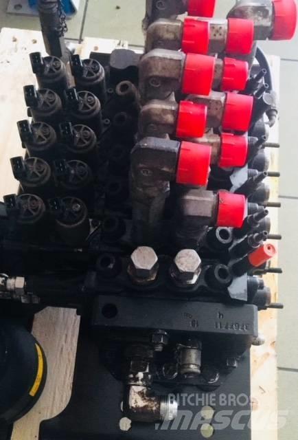 John Deere 1070 E Hydraulics