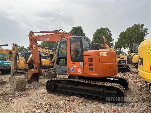 Hitachi ZX 138 Rupsgraafmachines