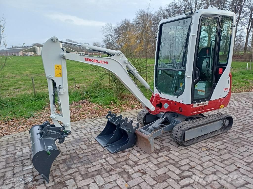 Takeuchi TB 216 Minigraafmachines < 7t