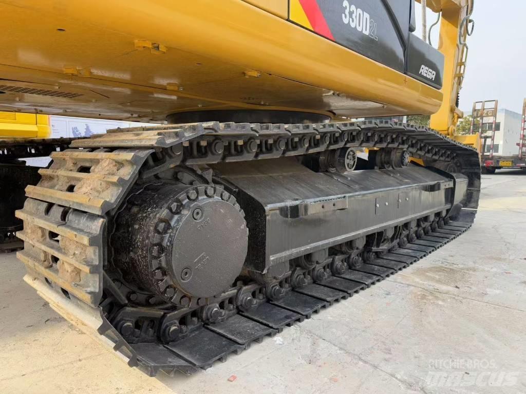 CAT 330 D Rupsgraafmachines