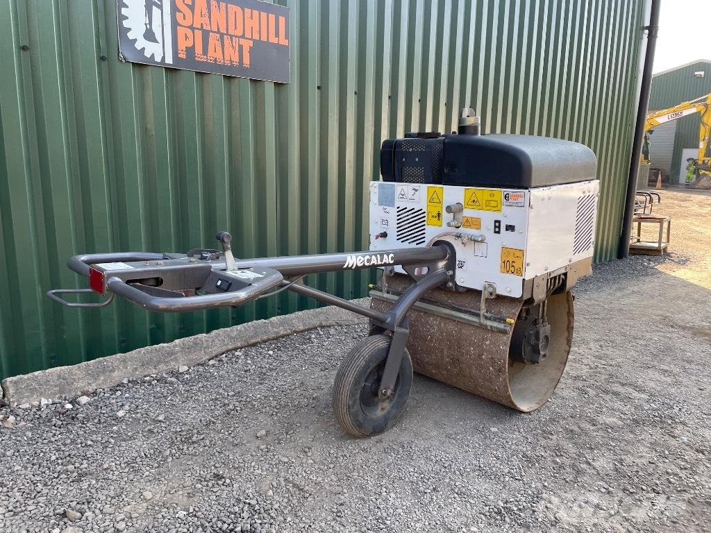 Mecalac MBR 71 Trilrolwalsen