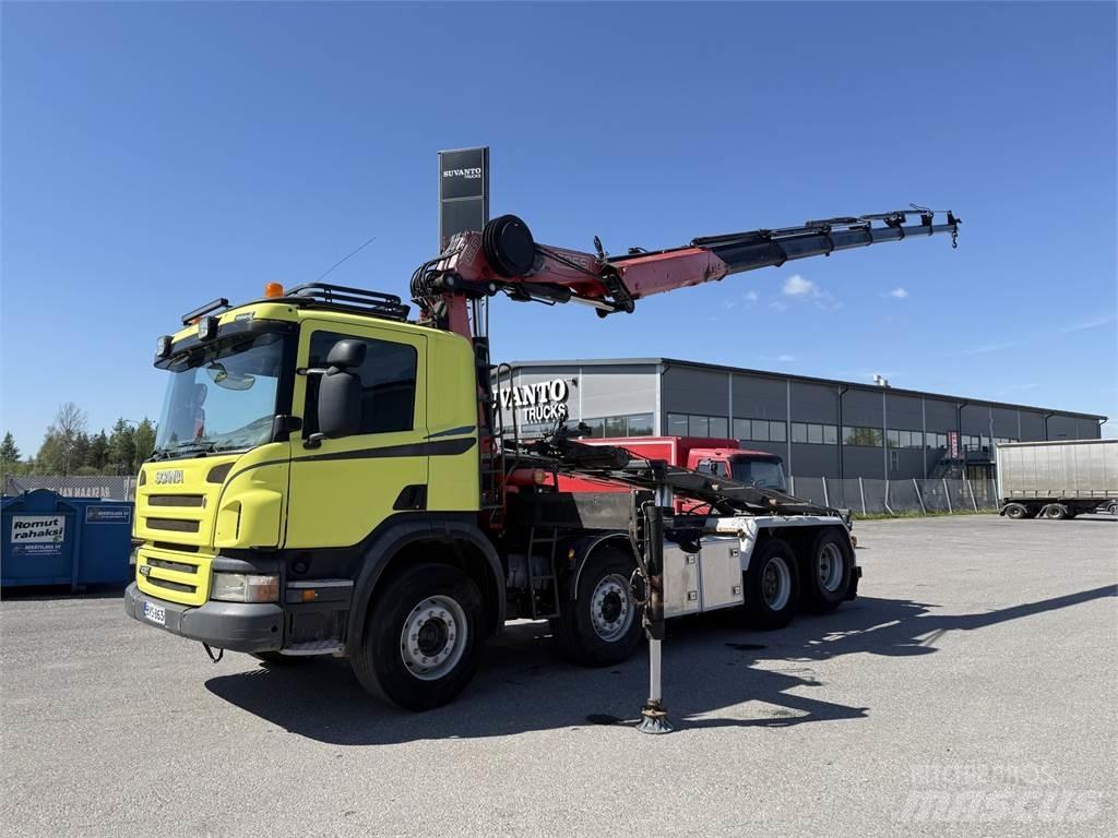 Scania P420 8X2 Vlakke laadvloer met kraan