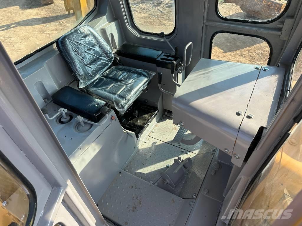 CAT D7G Rupsdozers
