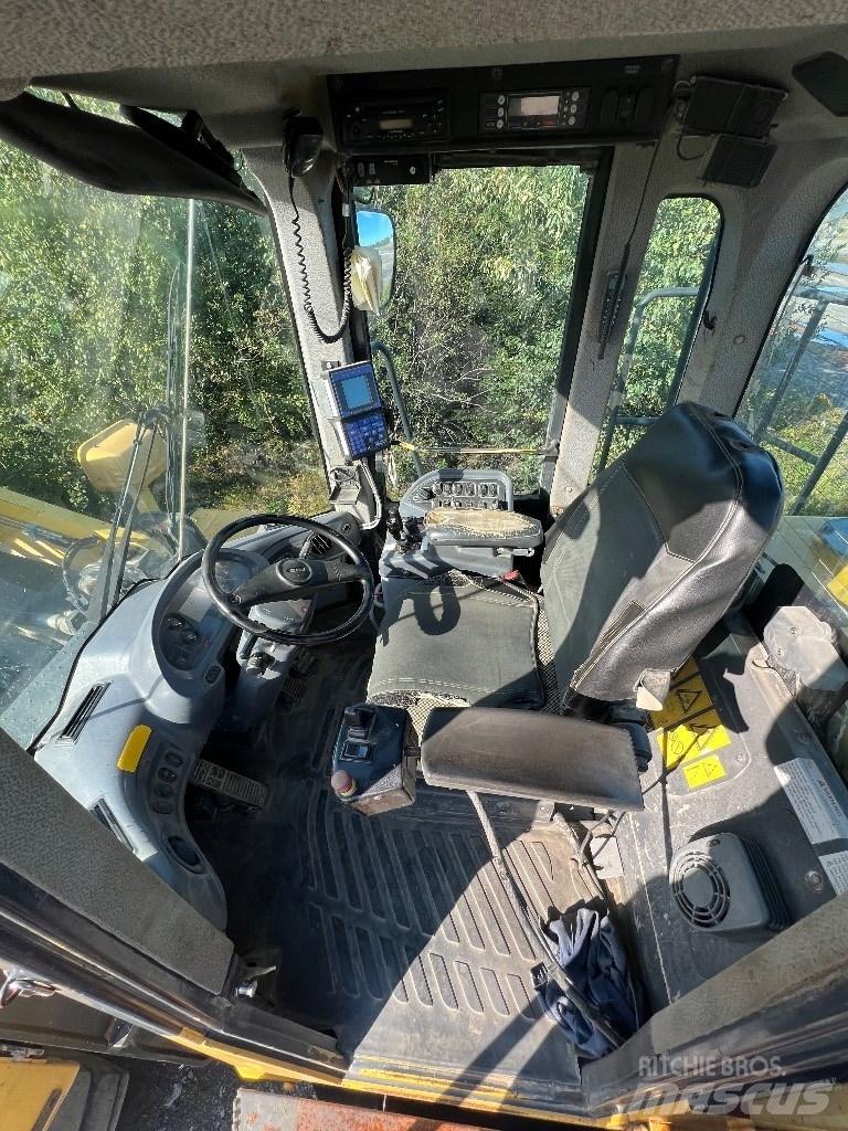 Komatsu WA 500-6 Wielladers