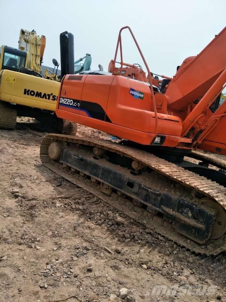 Doosan 225 Rupsgraafmachines