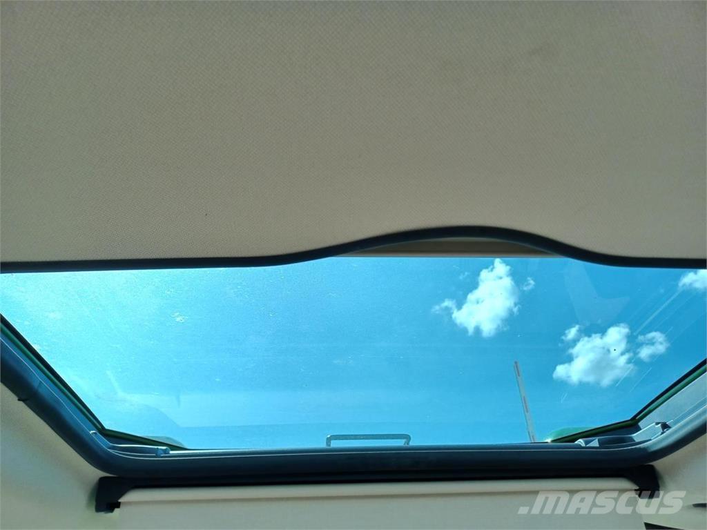 John Deere 6100M Tractoren