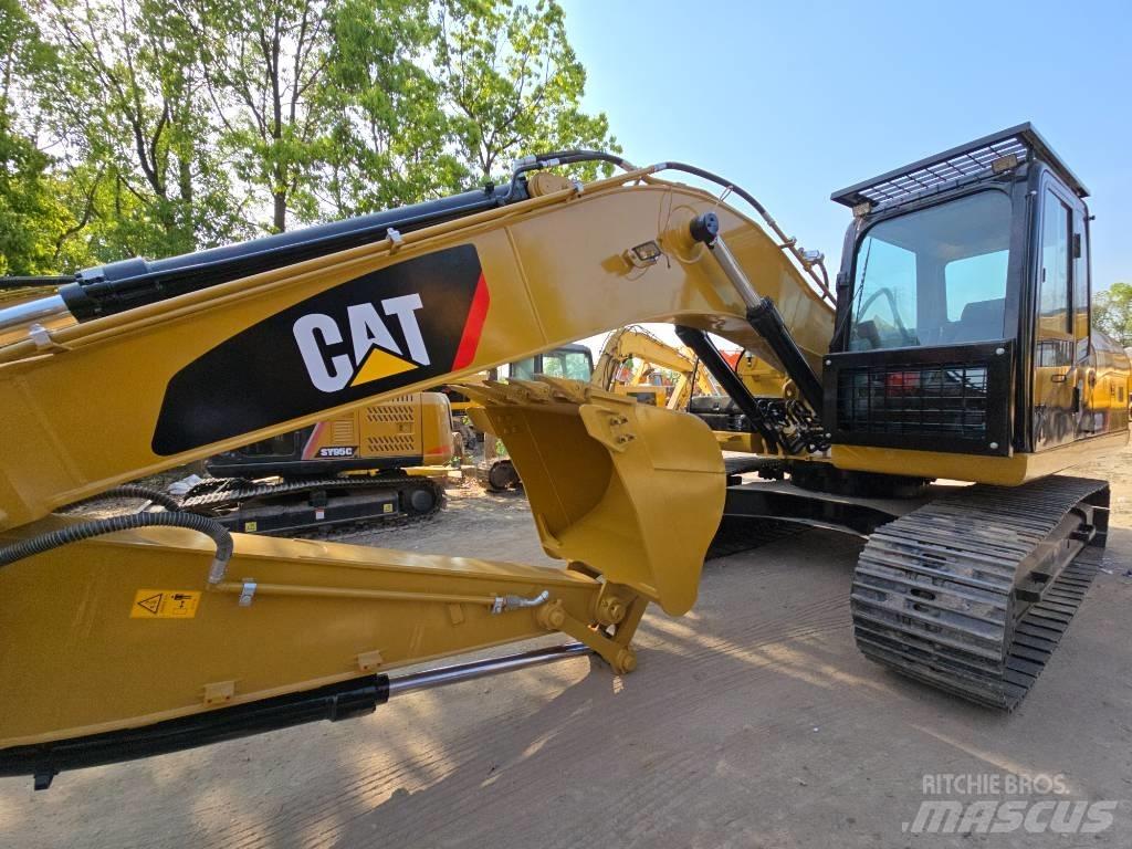 CAT 320D2 Rupsgraafmachines