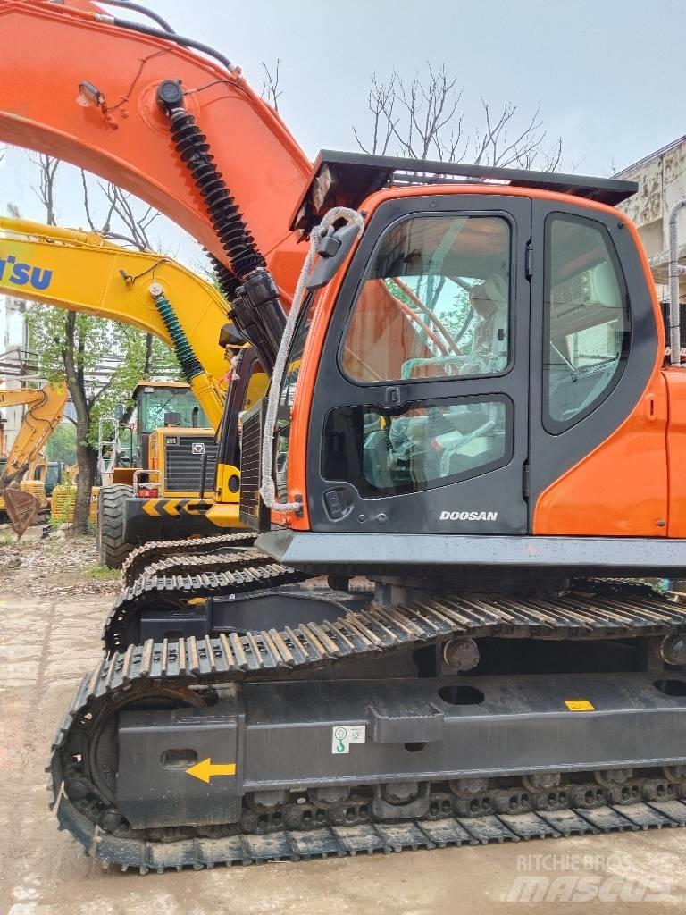 Doosan DX300 Rupsgraafmachines