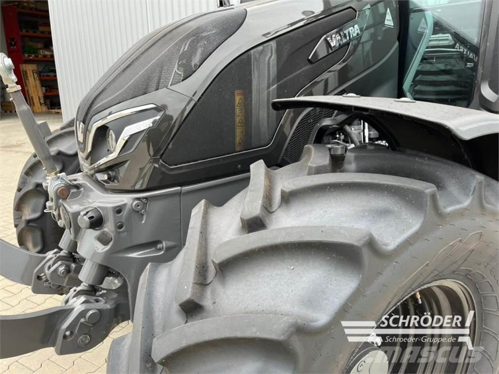 Valtra G 135 A Tractoren