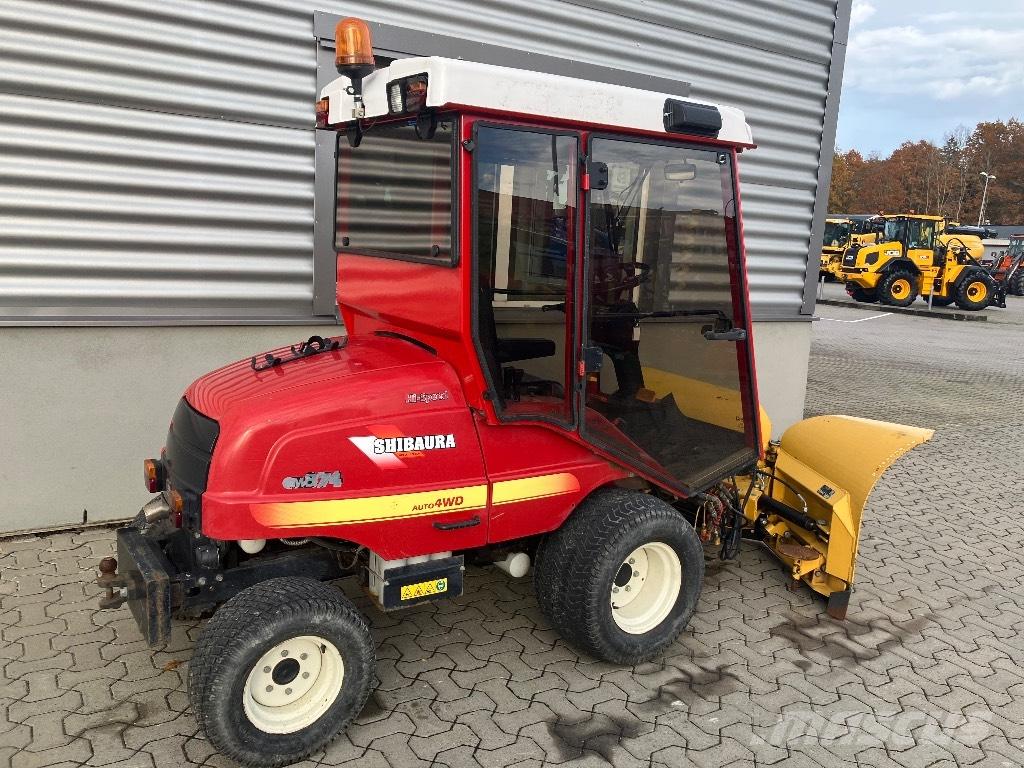 Shibaura CM 374 Utiliteitsmachines