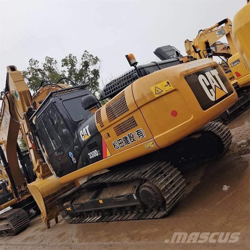 CAT 330 D2 Rupsgraafmachines