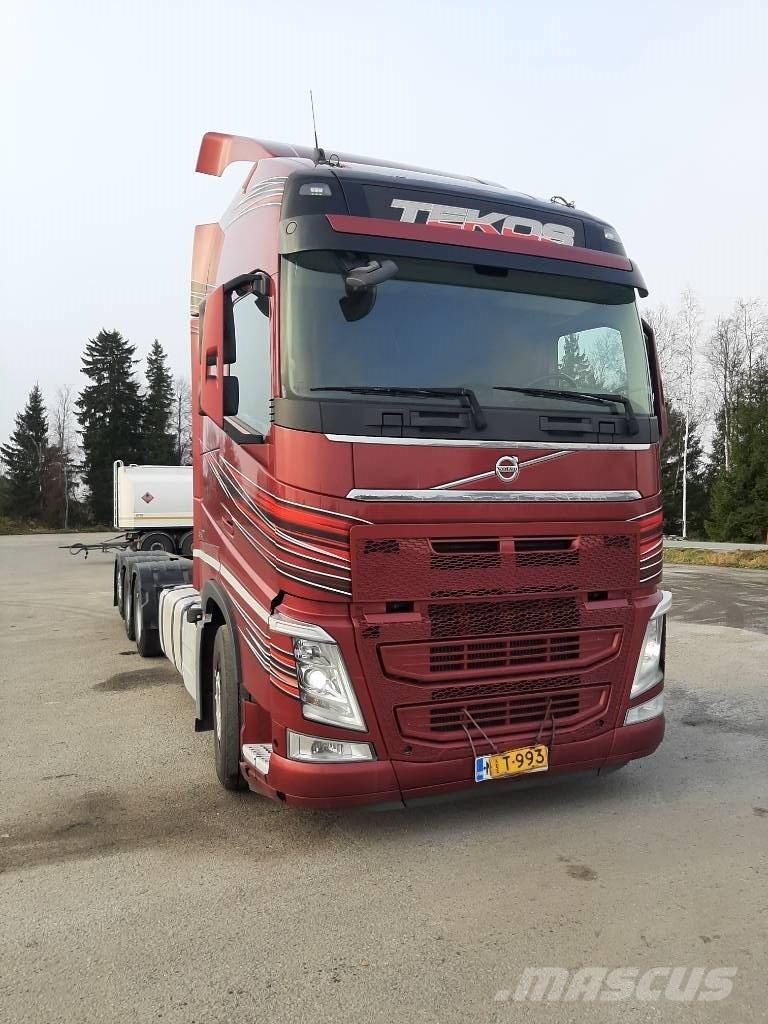 Volvo FH 13 Chassis met cabine