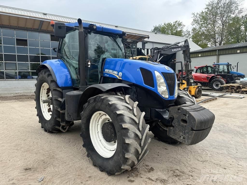 New Holland T7.235 Tractoren