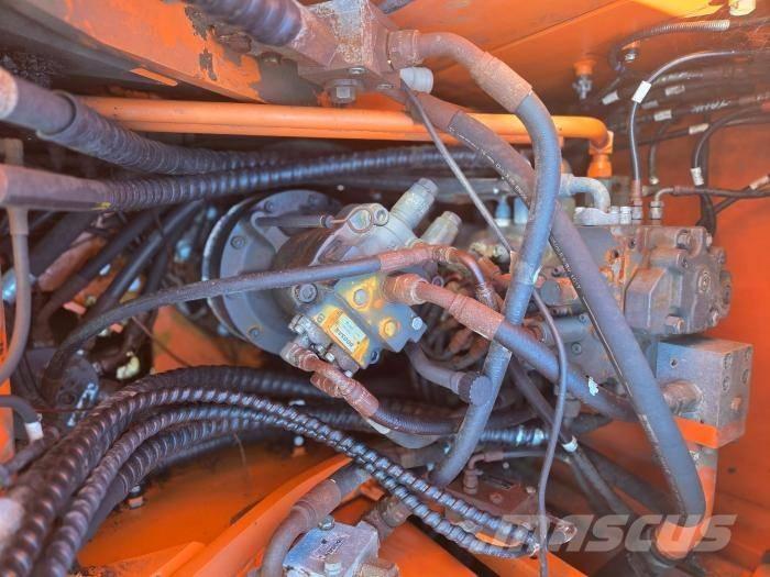 Doosan DX 140 WV-3 Wielgraafmachines