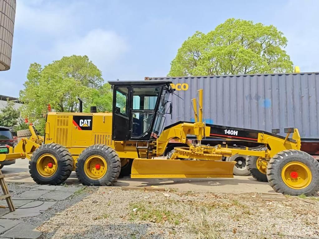 CAT 140 H Graders