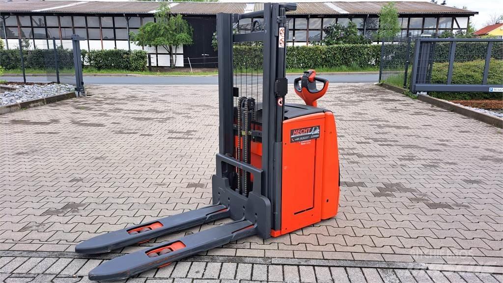Linde L14- BR1173 Meeloop stapelaar