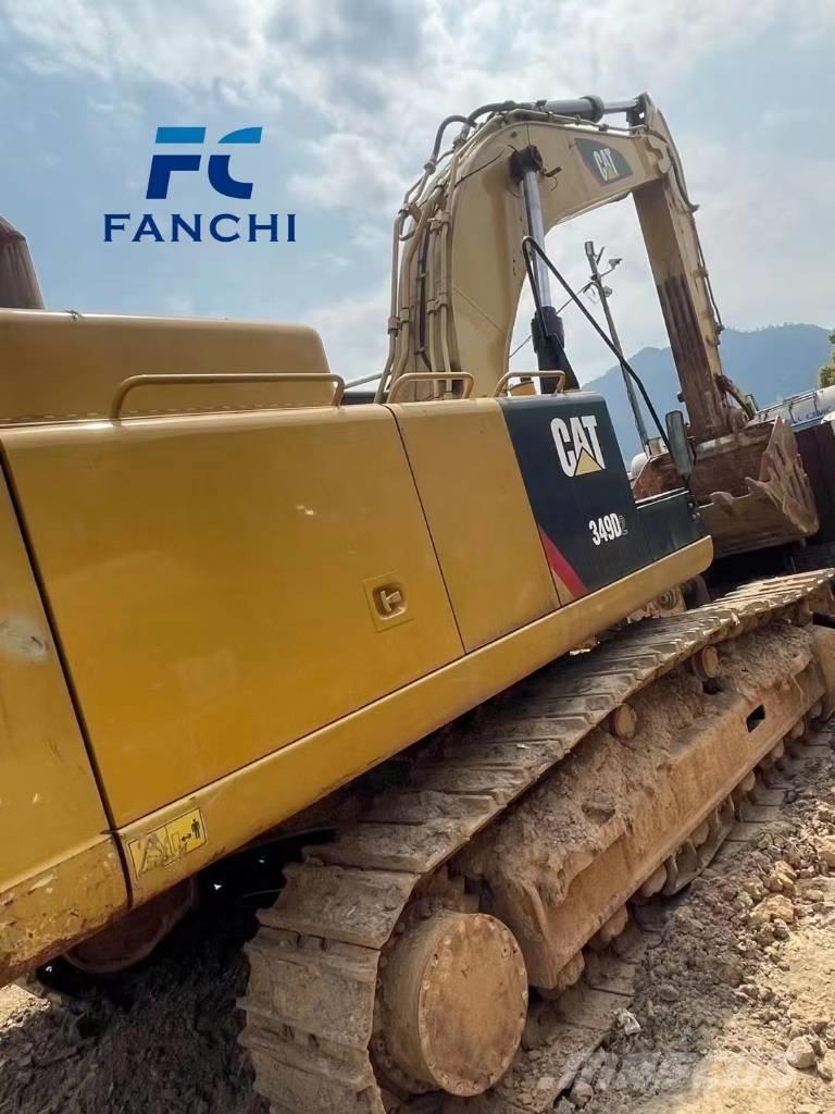 CAT 349 D 2 L Rupsgraafmachines