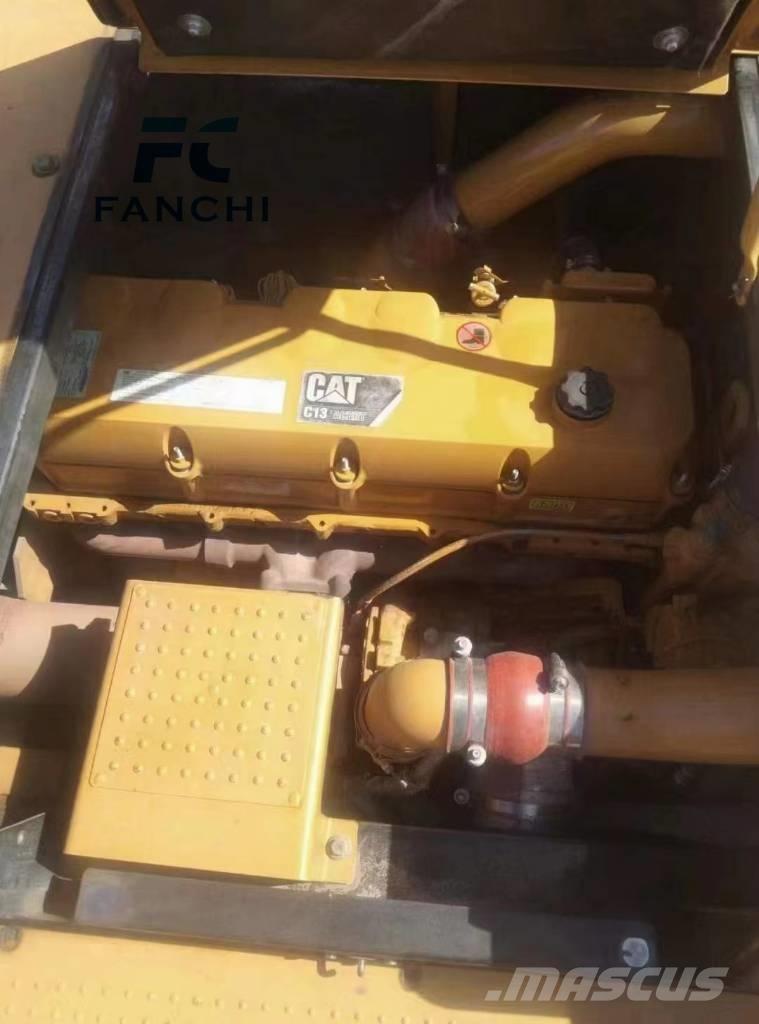 CAT 349 D 2 L Rupsgraafmachines