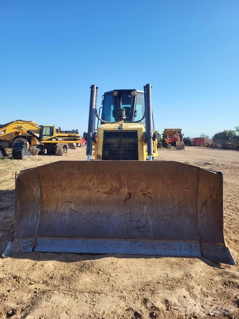 New Holland D 180 Rupsdozers