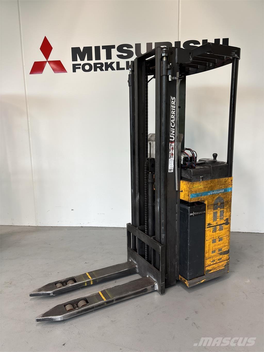 Atlet A160 Zelfrijdende stapelaars