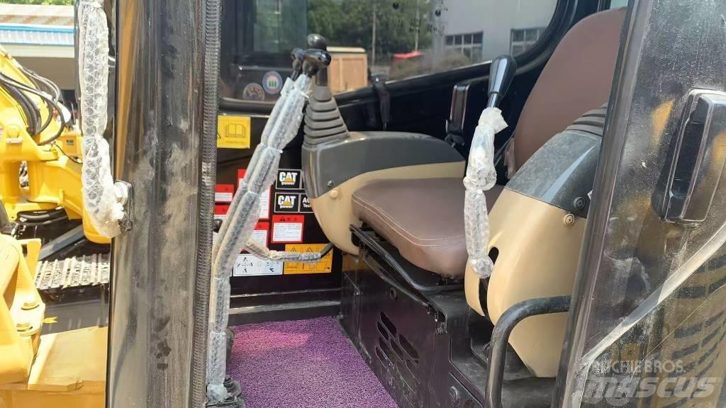 CAT 304 CR Rupsgraafmachines